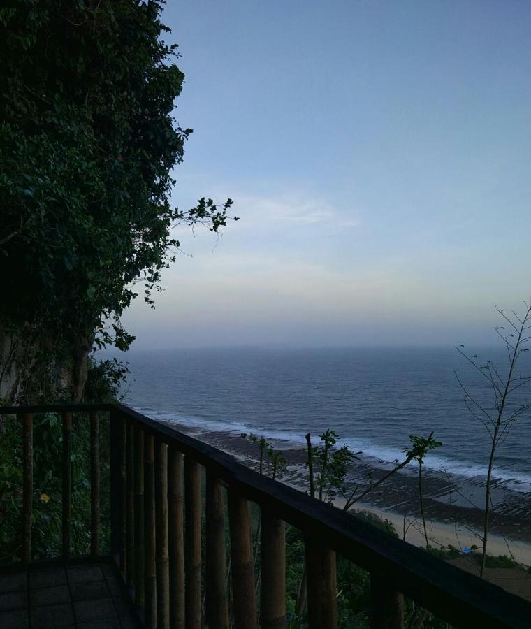 Nunggalan Hut Vila Uluwatu Exterior foto